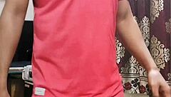 femboy flexes workout skills on boyfriend's call