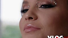 Curvy Brunette Jennifer Mendez Gifts Juicy Pussy Ride