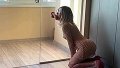 Milf Stretches Tight Pussy with Huge Cock Squirting