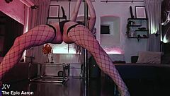 EPIC STRIPTEASE BY BLONDE MILF ELLIDOLLX HOUSEWIFE!