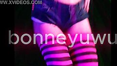 Does Bonneyuwu's sexy twerk make you hard?