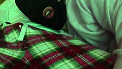 Married beauty hides face for secret sloppy blowjob thrill