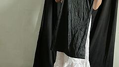 Indo Big Ass Babe Tries New Satin Dress In Viral Fuck