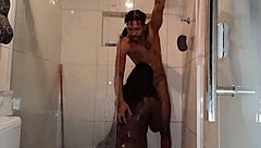 fernanda chocolatte bares pussy for baiano's raw creampie in bahia