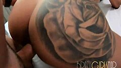 tourist, meet this tattooed brazilian pussy slut in roraima?