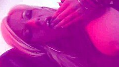 michelle thorne fingers cindy behr's dripping pussy in lingerie heat