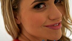 Teen feet drenched in hot cumshot