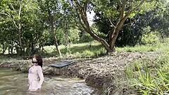 albina fucks stranger raw after his outdoor jerk session