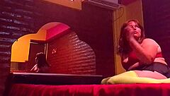 wanna see me lick her ass pussy in cheap motel