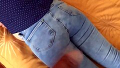 mature milf loves big cumshots bathing ass and huge tits