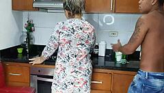 horny mature lets young stud devour her wet pussy!