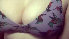 cumming hard in my big ass gaming chair!