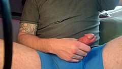 Stroke Sesh Ends Huge Cumshot