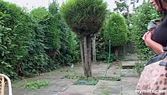 couple explores holefill real estate with deepthroat thrills