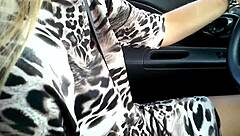 hey i'm fingering myself in the car while driving super naughty