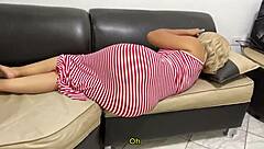 Hermosa madrastra's huge ass tempts irresistible anal ride