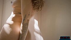 Nicole Aniston Strips to Reveal Perfect Milf Ass and Body