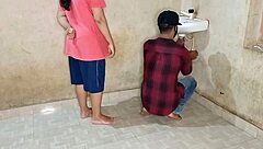 Young plumber pounds horny bhabhi's wet pussy in bathroom doggystyle
