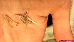 goddess amanda's barefoot toe teasing foot fetish instructions!