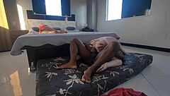 chupa minha buceta e cu pra lubrificar o pau grosso né?