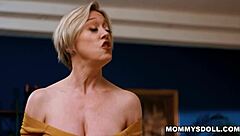 Dee Williams seduces Melody Marks into intimate pussy licking bliss