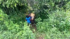 BUSH HARDCORE HANDJOB CUM IN FOREST