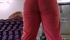 BbW Ebony Squats Massive Gym Ass?