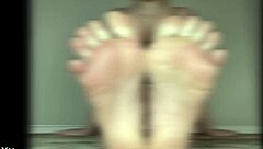 worship these sexy teen feet and juicy butts now?