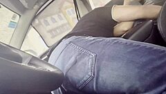 Girlfriend rides cock tight in steamy car fun