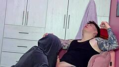 Suggestive gym newbie latina babe fucks trainer on first day