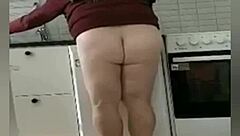 i love showing off my sexy crossdressing feet barefoot update