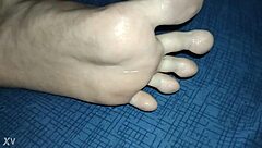 saliva dripping pussy play makes me cum hard