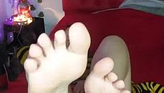 Worship My Sexy Argentinian Feet!