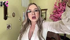 Giantess Finds Tiny Screaming Pests And Squishes Them