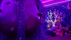 i get worshipped in purple by plump bbw with huge natural tits