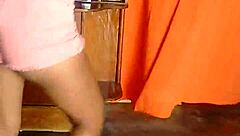 Funk dancing Brazilian teen amateurs shake it wild and raw!