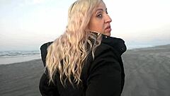 gostosa struts panties then beach fuck for cash 😏