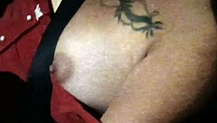 i catch uber driver groping me to motel, arrive horny for client's hands
