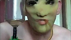 Bisexual masked piss lover begs to swallow your hot stream please