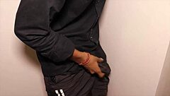 Indian College Girl Boldly Fucks Boyfriend First Time