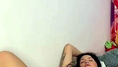 college girl masturbates viral before class