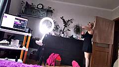 hey aimeeparadise, ready for hubby's closeup anal milf game fuck?