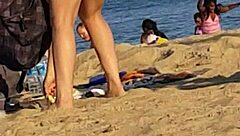another dumb bitch got candid at beach