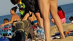 another dumb bitch got candid at beach