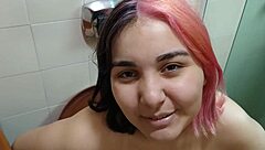 Sou uma gravida novinha ninfetinha que adora se exibir
