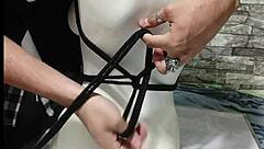 tutorial on tying breasts