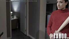 avi love feels stalked
