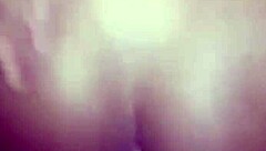 Satisfazendo o desejo do safado e sentando ate o talo no seu pauzao vem conferir o quanto ele gozou depois dessa sentada