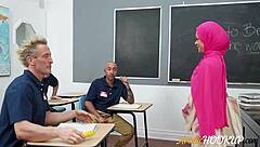hijabi conservative girl kiki cali letting 3 men to fuck her in college