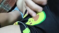 chica de 18 se quita la ropa en video llamada